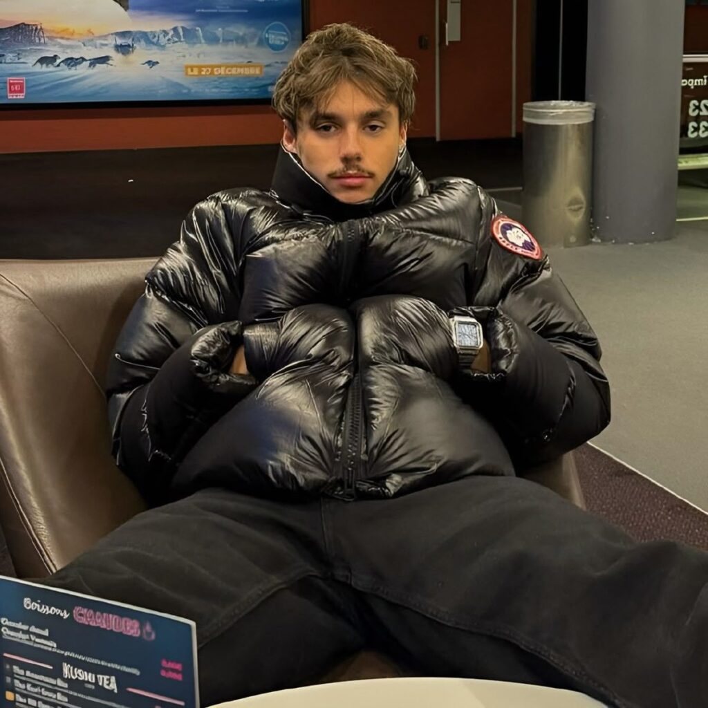 doudoune paragoose Our Story