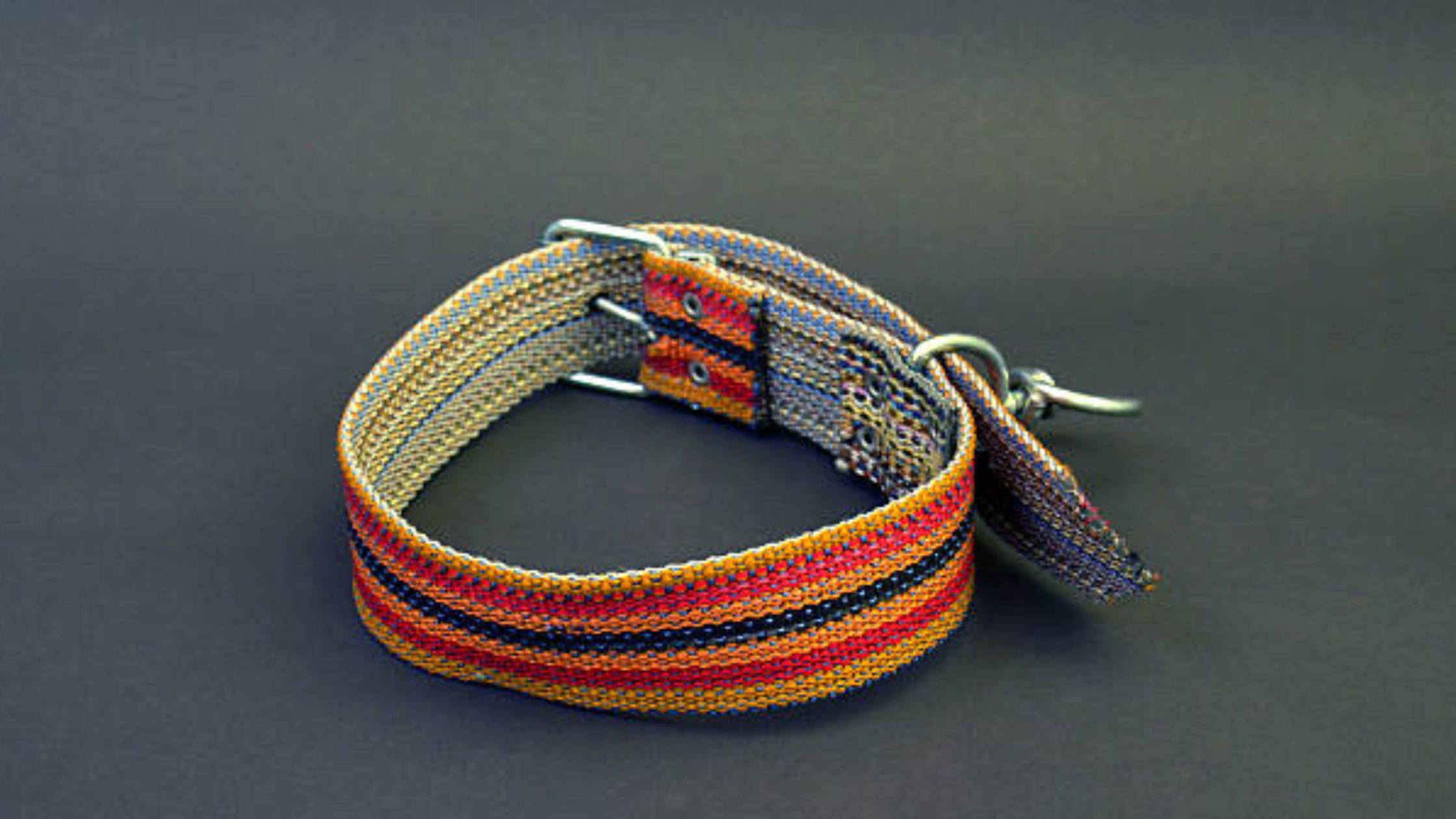 wide martingale collars